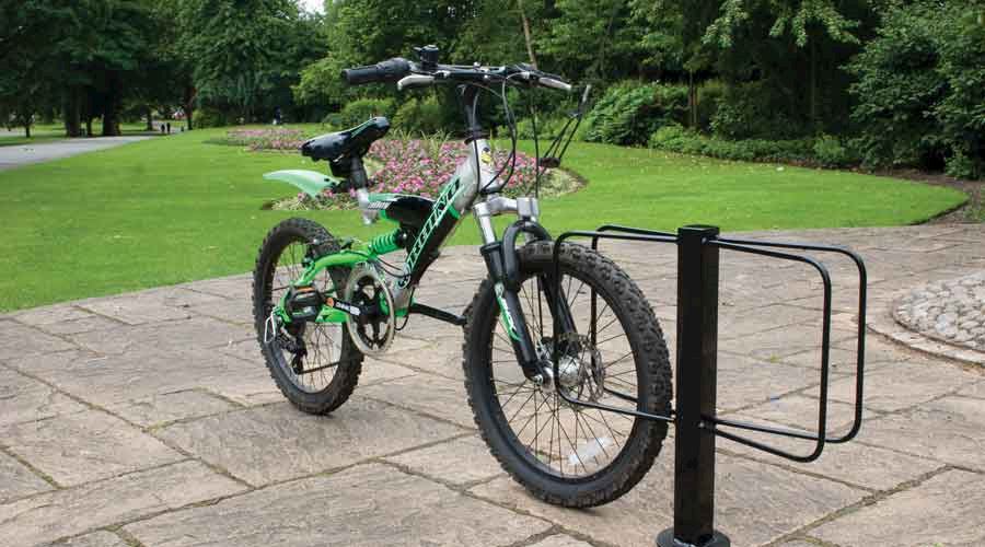 Single Bicycle Racks: A Space-Saving Outdoor Bike Storage Solution