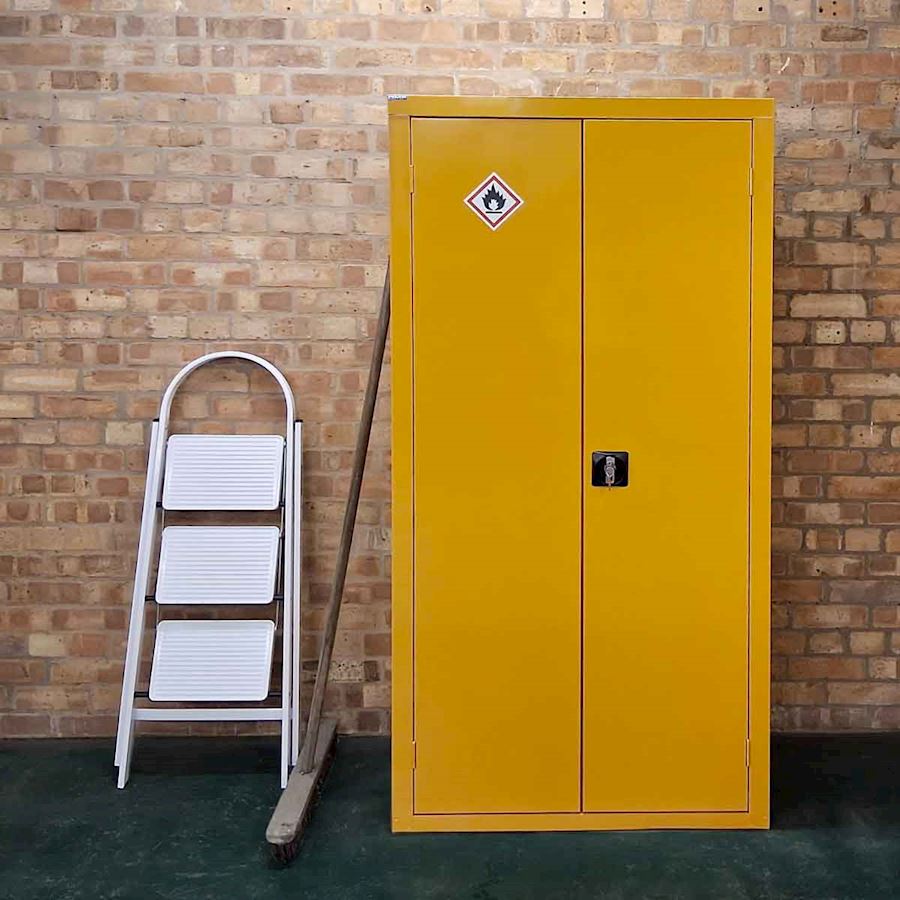 Why Choose 3D Lockers for Your Compliance Needs?